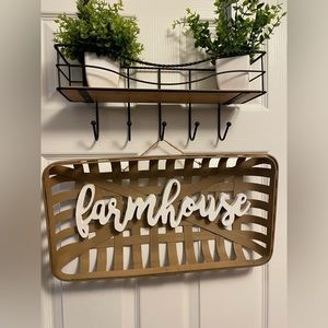 Farmhouse Hanging Decor